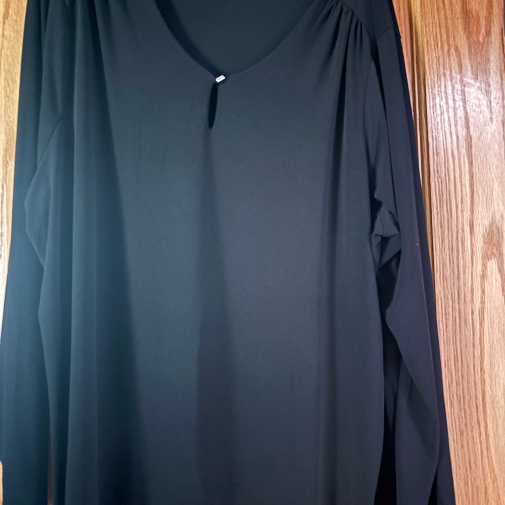 Elegant Black Long Sleeve Top
